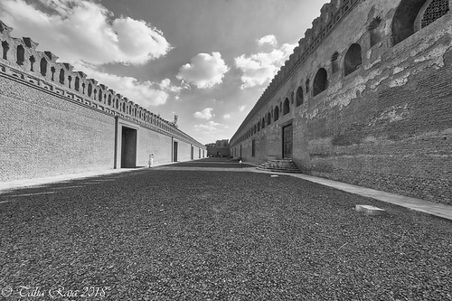 Two Walls Exterior Interior by taharaja, Jame Ibn Tulun Masjid Cairo Egypt - Black and Whiteibntulun zainab lulua alhakim saqara muiz aqmar m