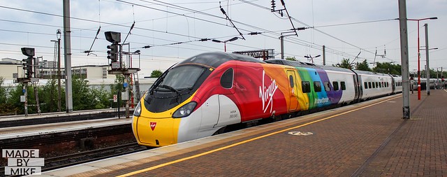 Virgin Trains 390045 