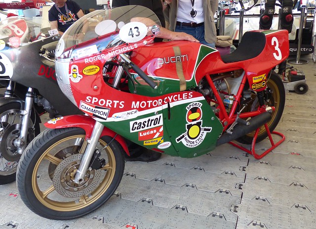 M043 Ducati 900 SS TT 1977 vl