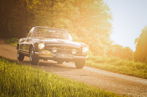 cabriolet automobile car backlight sunset rallye oldtimer historic strase