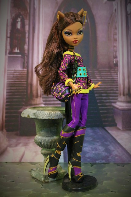 Clawdeen Wolf - Monster High