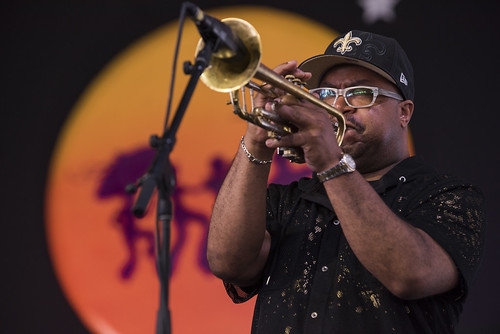 Terrace Martin performs at Jazz Fest day 4 on May 3, 2018. Photo by Ryan Hodgson-Rigsbee RHRphoto.com