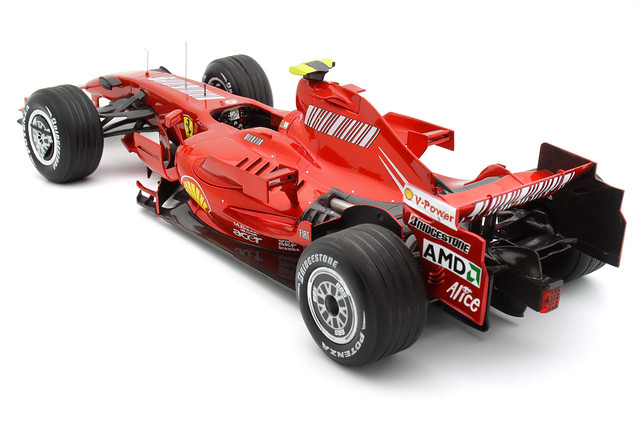 Hot Wheels Elite 1:18 Ferrari F2007 - Michael Schumacher, Barcelona Test