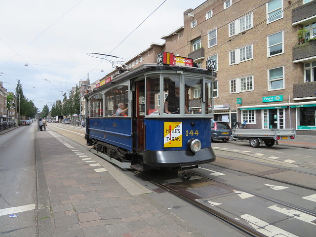 Amsterdam Rivierenbuurt Rijnstraat Tram 23 wn 144