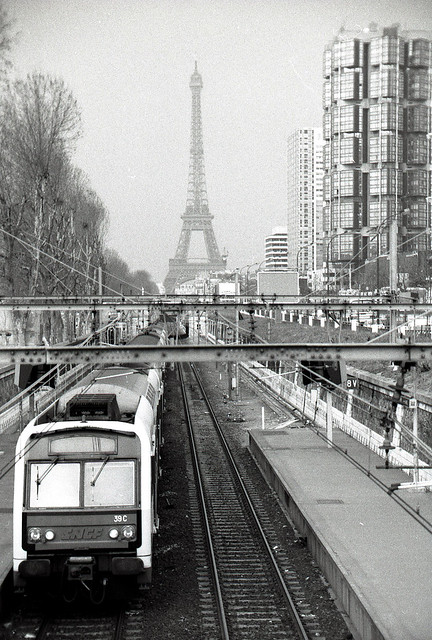Train to Versailles