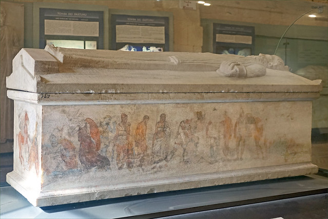 Le sarcophage du Prêtre (musée national étrusque, Tarquinia)