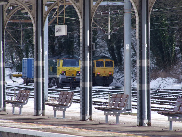 Freightliner locomotives 70014 & 66507 in Ipswich sidings 27-02-18