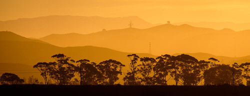 xe3 ahuririestuary ankh hills fujifilm light trees hawkesbay silhouette napier layers sky newzealand ahuriri caldwell orange clouds