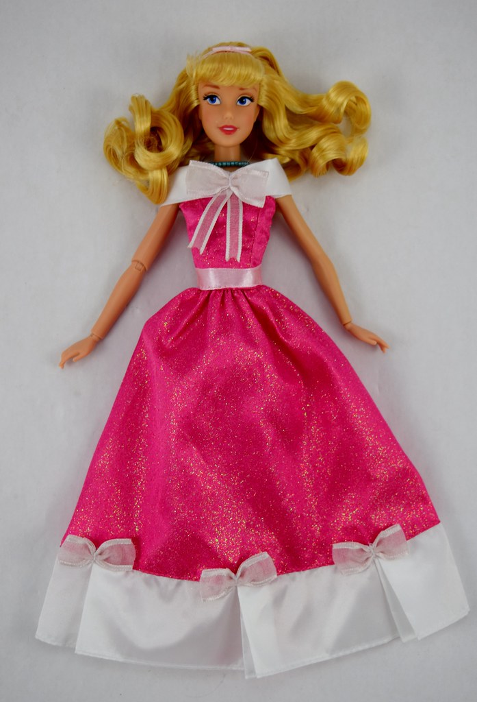 Disney Store Cinderella Singing Doll 11" Pink Dress NEW 