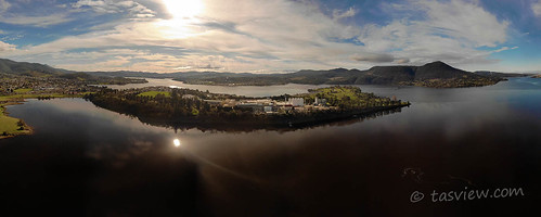 cadbury cadburys panorama 180 drone uav derwent river hobart tasmaniaaustralia estuary estate golf