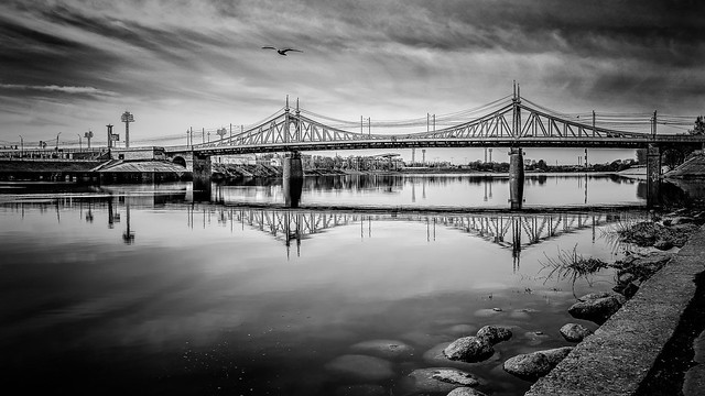 The bridge across the Volga river