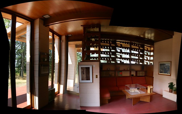 Library in Frank Lloyd Wright's Gordon House