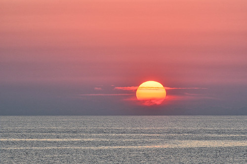 corse soleil lever sunrise chaleur heat rouge red mer sea d7200