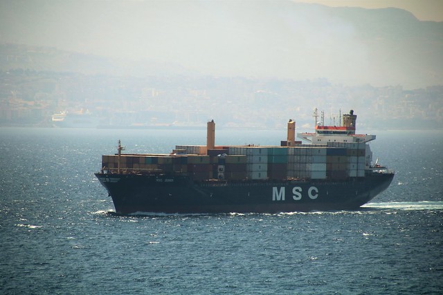 MSC Jenny in the Strait of MESSINA, SICILY 20180530