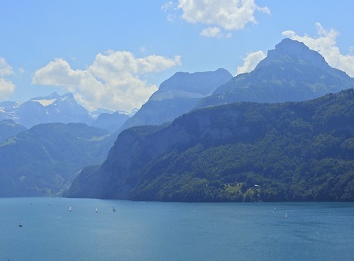 vierwaldstättersee lagodeloscuatrocantones suiza schweiz lago alpes