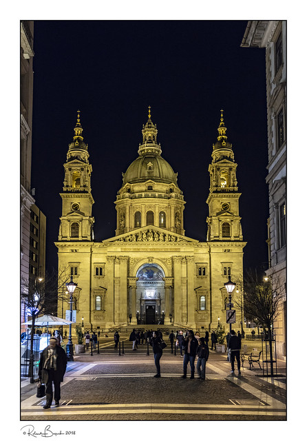 St. Stephen's Basilica (Szent István-bazilika) Budapest by night