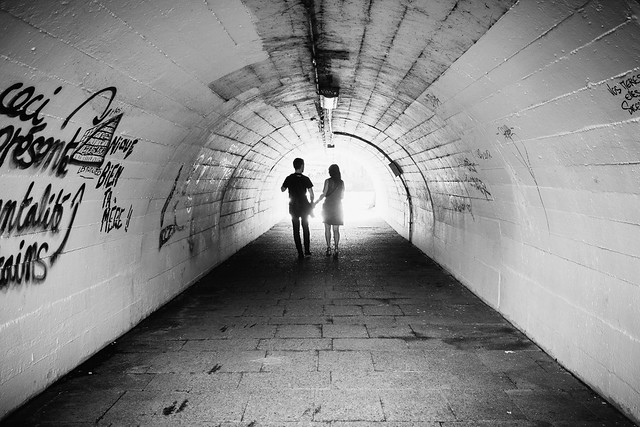 Couple in tunnel