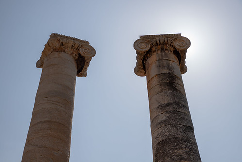 stone templeofartemis silhouette sardis asiaminor column ruins manisa turkey tr