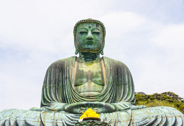 Offering to the Great Buddha