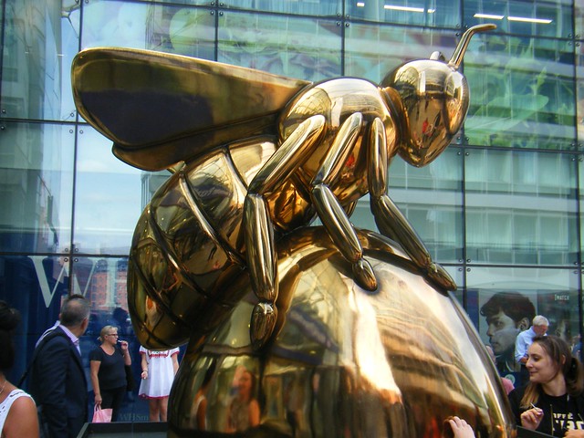 Manchester Bee -- Golden Bee. -- AuBee = GONE NOW