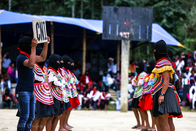 Serie Cancha zapatista | Danza sobre  la unión del CNI y el EZLN en el CompArte 2017