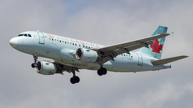 Airbus A319-114 C-GARG Air Canada