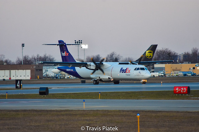 FedEx –  ATR 72-212 N802FX @ Buffalo Niagara