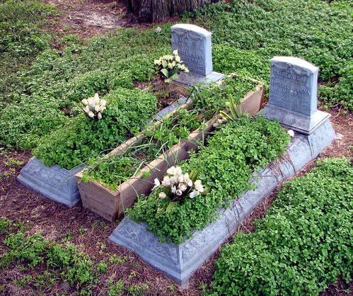 love cemetery grave geotagged catholic tombstone maryland cordova talbot loyalty delmarva twtmesh140825