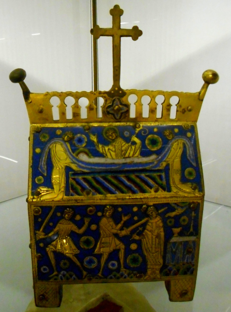 Reliquary of Saint Thomas Becket, Canterbury archbishop, murdered on 1170 - bronze and enamels (about 1225-1250) with scenes of martyrdom and burial - Museum of Treasure of the Cathedral at Anagni / Frosinone