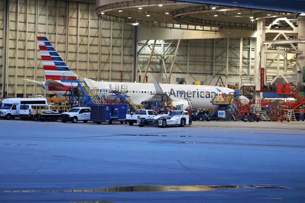 american airlines hangar. miami international airport