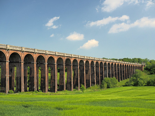 railway bridge valley viaduct