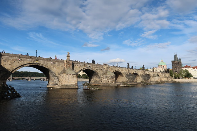 Praga, lungo la Moldava