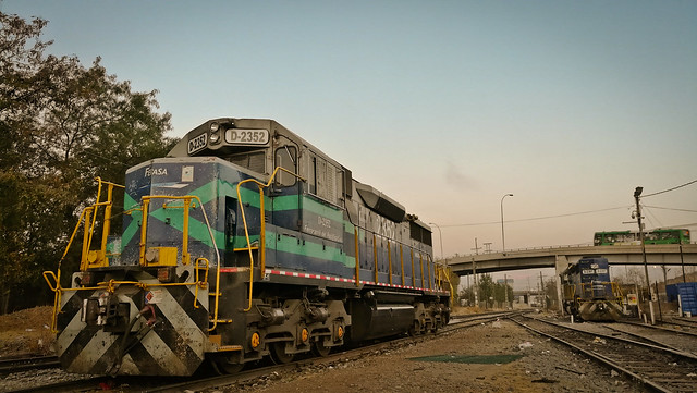 Locomotora D  2352