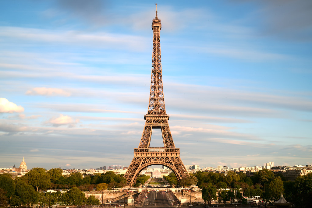 Eiffel Tower. Photo by Pedro Szekely; (CC BY-SA 2.0)