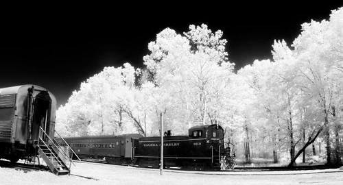 train railroad locomotive infrared hodrrm