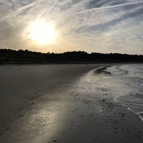 beach chesapeakebaylife water sand shore sunrise