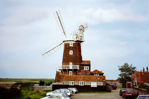 The windmill at Cley Next the Sea, Norfolk, 29th August 1993 | by Linda 2409