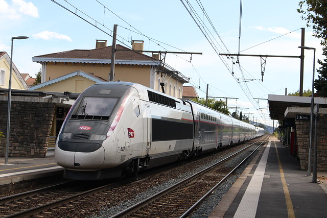 SNCF, TGV 823