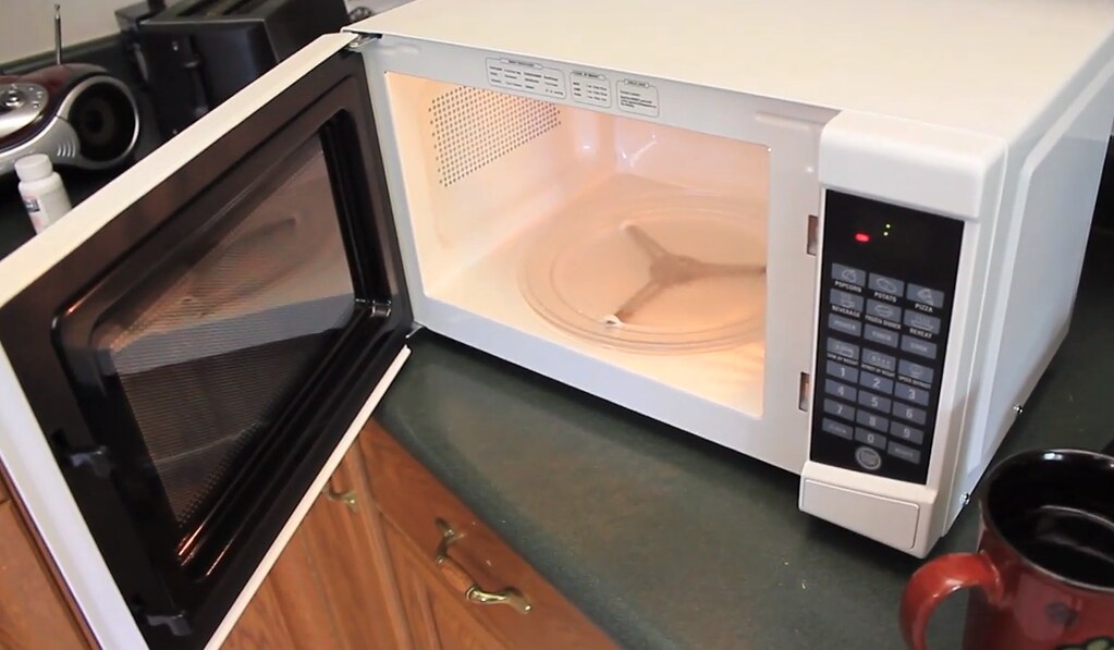 Small Countertop Microwave, quiethut.com You are free to: S…