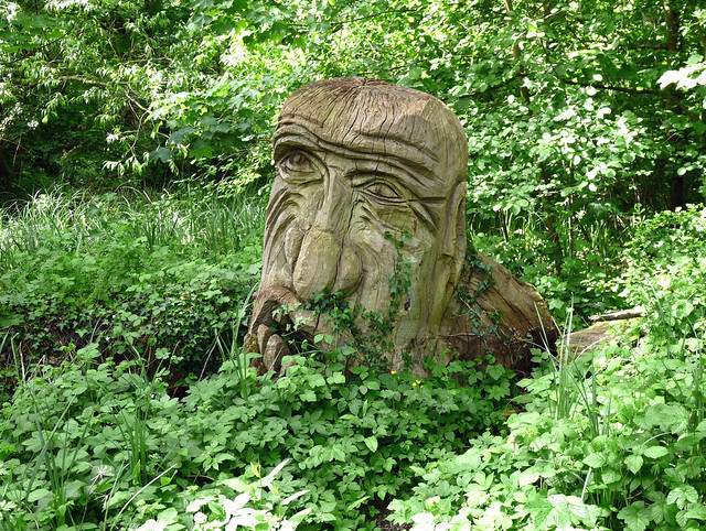 Challenge Friday, week 19, theme sculptural (3) - troll on View Island