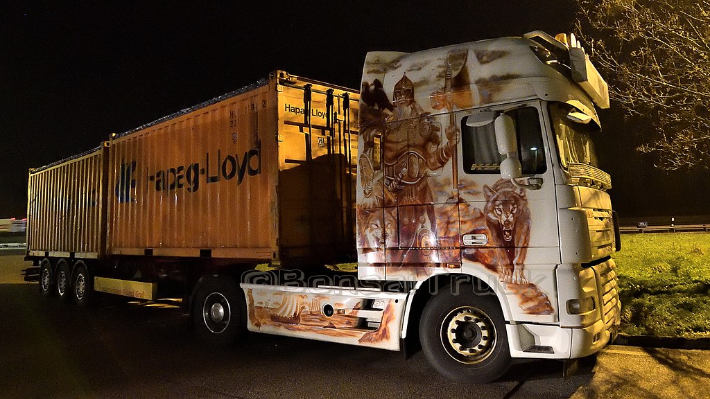 DAF XF106 SSC Roland Graf modelli WSI 01-2753 1:50 DAF XF106 SSC Roland Graf modelli WSI 01-2753 1:50