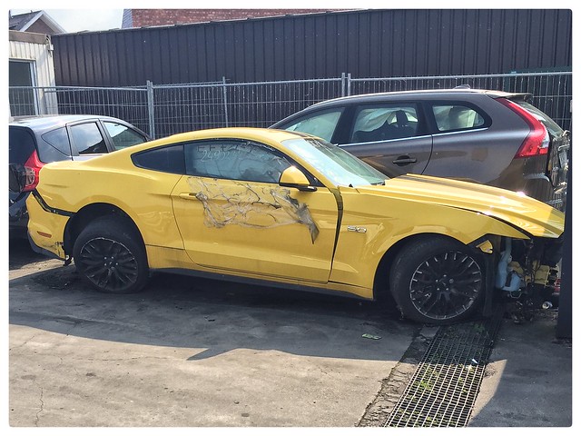 Ford Mustang destroyed