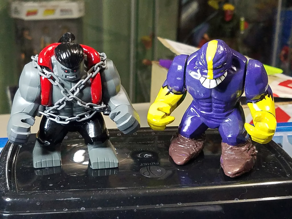 Pitt And The Maxx Custom Lego Big Figs Sculpts By Nick Cas Flickr