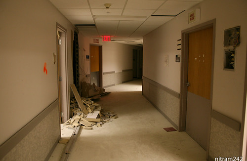 Xray Exit Room | by nitram242