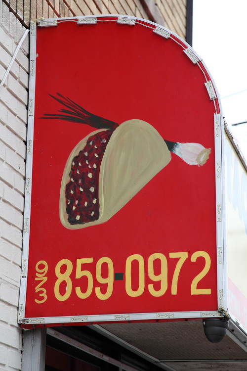 Taco shell, hand-painted artwork, Taqueria Brenda Lee, Pas… | Flickr