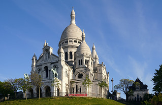 Sacre Coeur Basilica in Montmartre | by szeke
