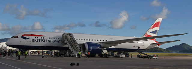 British Airways / Boeing 787-9 / G-ZBKE