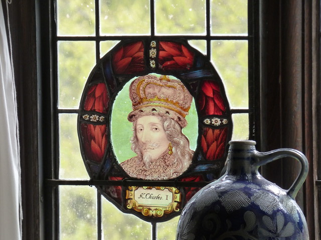 Wightwick Manor - Guest bedrooms - Oak Room - stained glass window - King Charles I