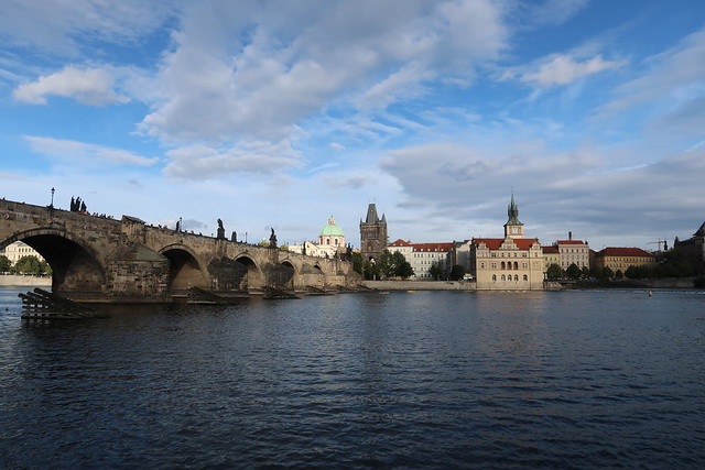 Praga, lungo la Moldava