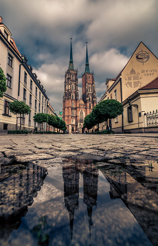 water rain reflection reflections wroclaw poland europe church architecture travel canon 6d tokina 1628mm landscape city cityscape urban sky skyscape clouds cloudy cloud cloudscape lightroom may spring 2018